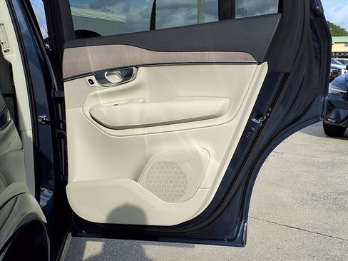 Certified 2024 Volvo XC90 B6 Plus image 14