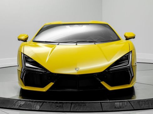 Used 2025 Lamborghini Revuelto AWD/4WD image 2