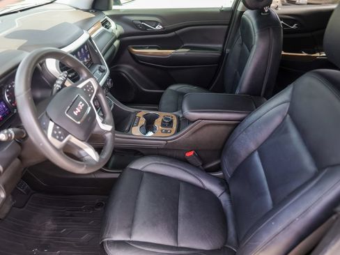 Used 2022 GMC Acadia SLE w/ Driver Convenience Package FWD image 12