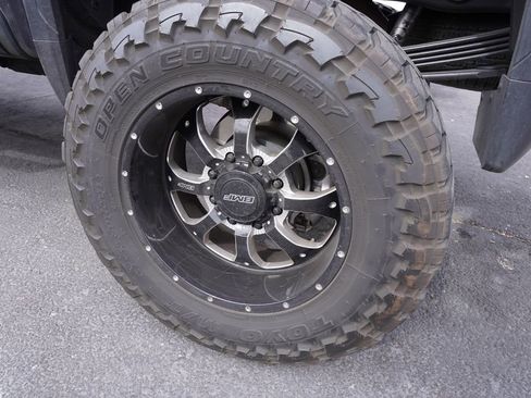 Certified 2024 GMC Sierra 2500 SLE w/ SLE Value Package; image 6