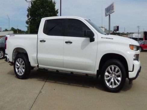 Used 2021 Chevrolet Silverado 1500 Custom w/ LPO, Dark Essentials Package image 5