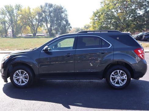 Used 2017 Chevrolet Equinox LT w/ Convenience Package image 9