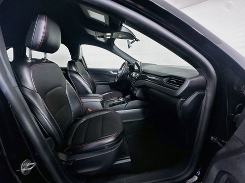 Used 2025 Ford Escape ST-Line FWD image 29