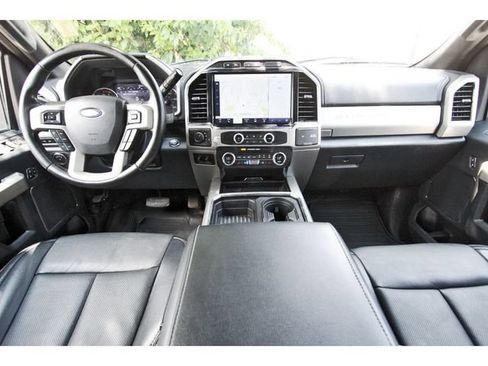 Used 2022 Ford F350 Lariat w/ Lariat Ultimate Package AWD/4WD image 8