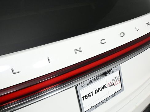 Used 2022 Lincoln Aviator Reserve w/ Equipment Group 201A image 28