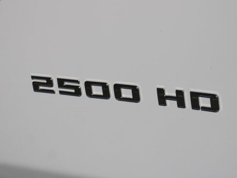 Used 2025 Chevrolet Silverado 2500 LT w/ Convenience Package image 49