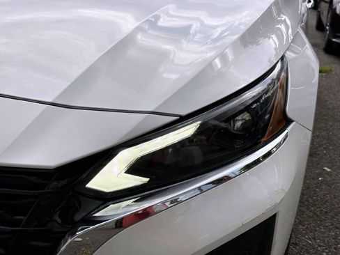 Certified 2023 Nissan Altima 2.5 SV AWD/4WD image 7