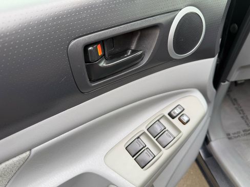 Used 2010 Toyota Tacoma 4x4 Double Cab image 43