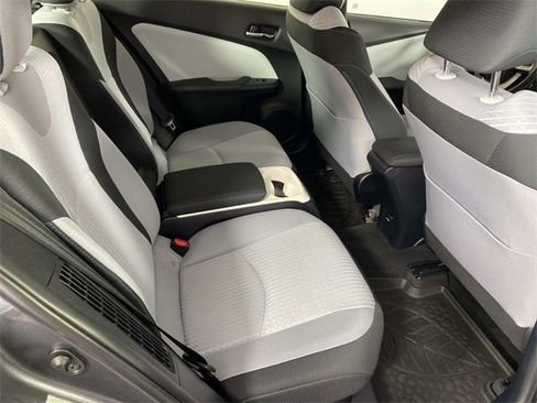 Used 2017 Toyota Prius Prime Plus image 12
