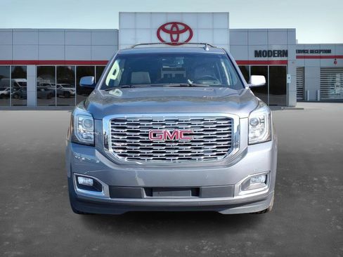 Used 2020 GMC Yukon XL Denali w/ Denali Ultimate Package image 2