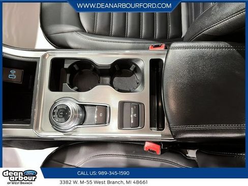 Used 2022 Ford Edge SEL w/ Convenience Package AWD/4WD image 10