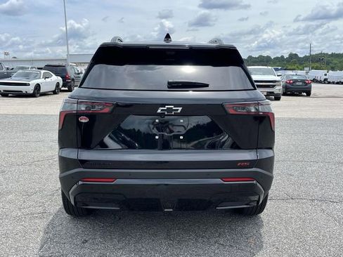 Used 2025 Chevrolet Equinox RS w/ Safety and Technology Package FWD image 5