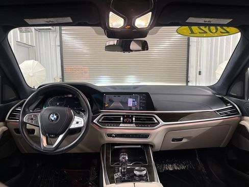 Used 2021 BMW X7 xDrive40i w/ Executive Package AWD/4WD image 16