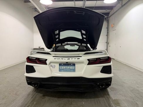 Used 2023 Chevrolet Corvette Stingray Coupe w/ Z51 Performance Package image 7