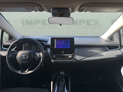 Used 2023 Toyota Corolla LE image 11