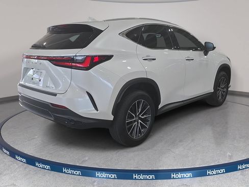 Used 2024 Lexus NX 250 FWD w/ Towing Package (2000 Lbs) image 6