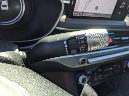 Used 2024 Genesis G70 3.3T Advanced w/ Sport Prestige Package image 33