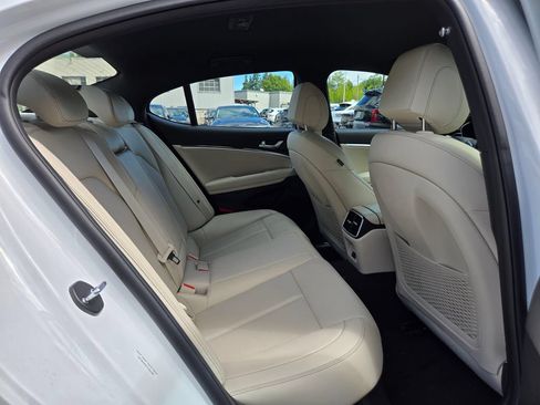 Used 2026 Genesis G70 2.5T AWD/4WD image 12