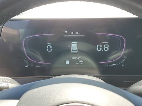 Certified 2025 Kia Sportage EX image 24