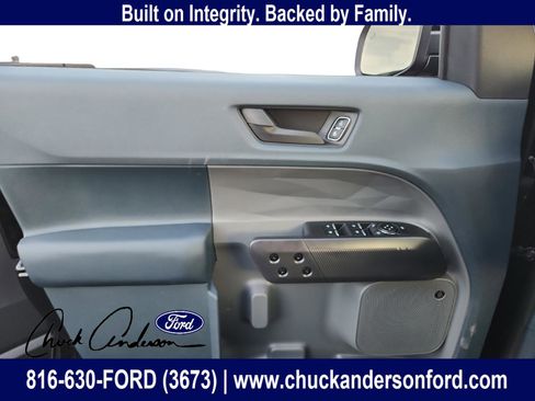 New 2025 Ford Maverick Lariat w/ Black Appearance Package image 20