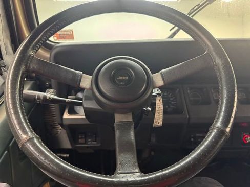Used 1994 Jeep Wrangler Sahara AWD/4WD image 8