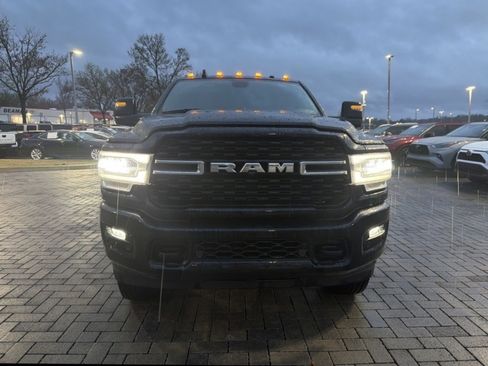 Used 2023 RAM 2500 Big Horn w/ Level B Equipment Group image 2