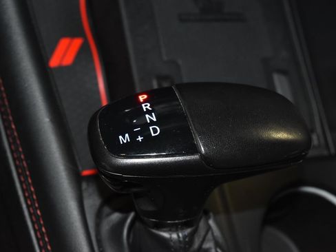 Used 2023 Dodge Durango GT AWD/4WD image 18