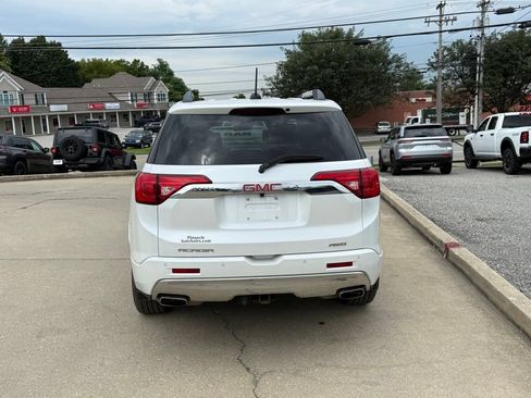 Used 2019 GMC Acadia Denali w/ Technology Package AWD/4WD image 7