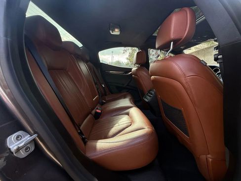 Used 2017 Maserati Ghibli image 45