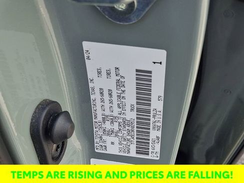 Used 2024 Toyota Tundra Limited w/ Power Package image 23