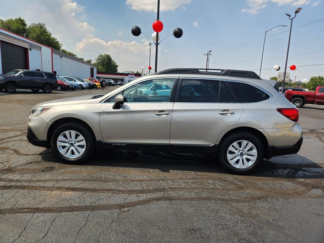 Used 2018 Subaru Outback 2.5i Premium AWD/4WD image 8