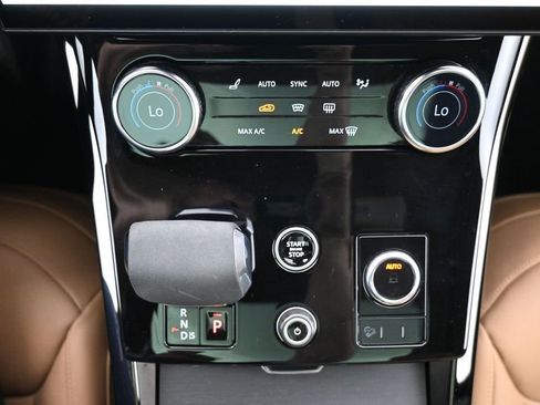 Used 2023 Land Rover Range Rover Sport SE AWD/4WD image 21