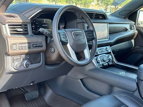 Used 2023 GMC Yukon Denali w/ LPO, Floor Liner Package image 13