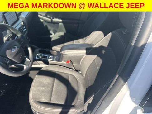 Used 2025 Ford Escape Active FWD image 19