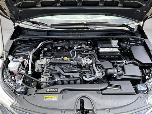 Used 2024 Toyota Corolla SE FWD image 11
