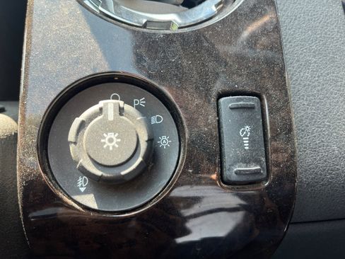 Used 2013 Ford F350 Platinum AWD/4WD image 21