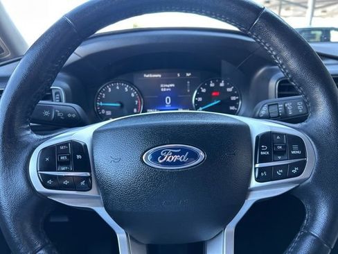 Used 2023 Ford Explorer XLT w/ Equipment Group 202A image 14