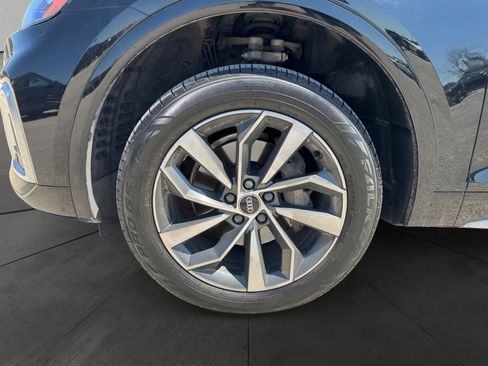 Used 2022 Audi Q5 2.0T Premium w/ Convenience Package image 14