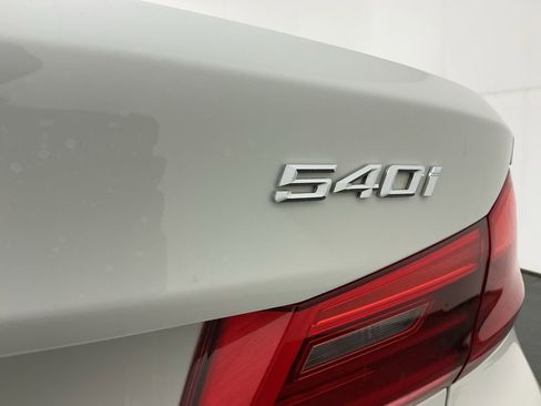 Used 2020 BMW 540i w/ Convenience Package image 30