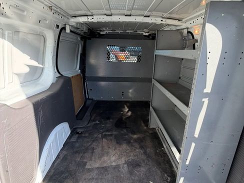 Used 2019 Ford Transit Connect XL FWD image 17