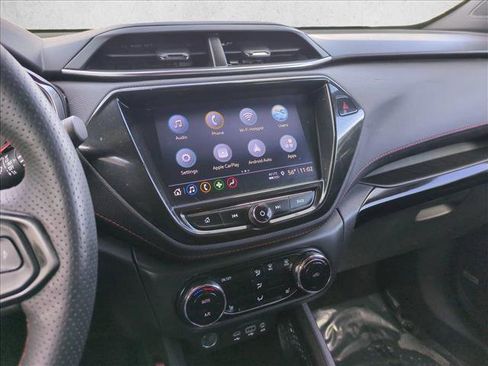 Used 2023 Chevrolet TrailBlazer RS w/ Sun and Liftgate Package image 14