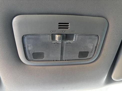 Used 2015 Toyota Corolla S image 22