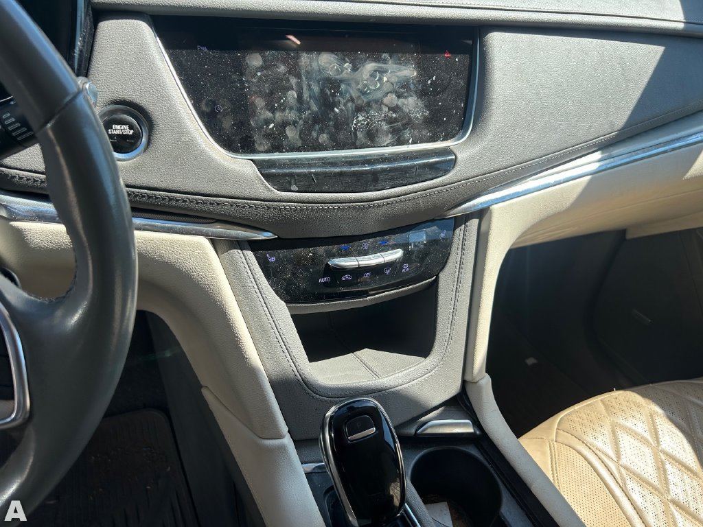 Used 2021 Cadillac XT5 Premium Luxury AWD/4WD image 7