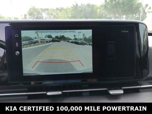 Used 2024 Kia Carnival EX FWD image 14