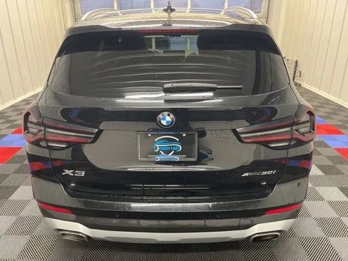 Used 2024 BMW X3 xDrive30i image 4