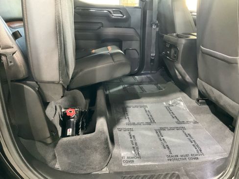 Used 2024 GMC Sierra 1500 AT4 w/ AT4 Preferred Package AWD/4WD image 20