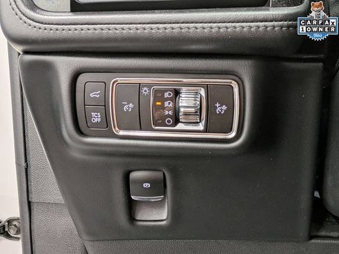 Used 2023 Lincoln Nautilus Reserve w/ Equipment Group 201A AWD/4WD image 25