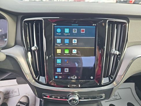 Used 2024 Volvo S60 B5 Core image 26