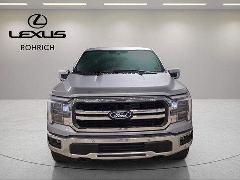 Used 2025 Ford F150 Lariat w/ Equipment Group 501A Mid image 2