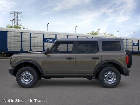 New 2026 Ford Bronco 4-Door AWD/4WD image 3